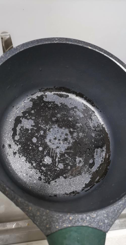 不粘锅熬糖糊了还能用吗