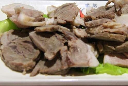 羊肉手抓的功效与作用及营养价值 羊肉手抓的功效与作用及营养价值