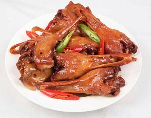 鸭下巴的功效与作用及营养价值 鸭下巴的功效与作用及营养价值